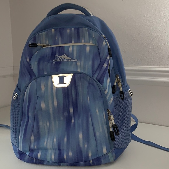 Great quality pack pack. Could use a good cleaning - Picture 1 of 6